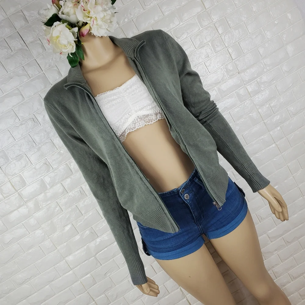 large junior army green full zip sweater - Picture 3 of 7